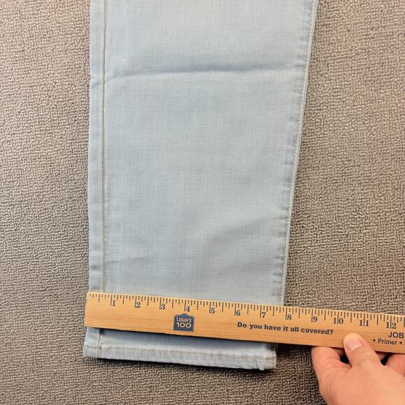 New Levis Classic Straight Jeans Women's 16 Medium Blue Denim Stretch Hypersoft - Picture 9 of 9